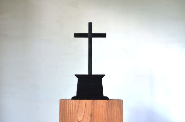 Memorial Cross